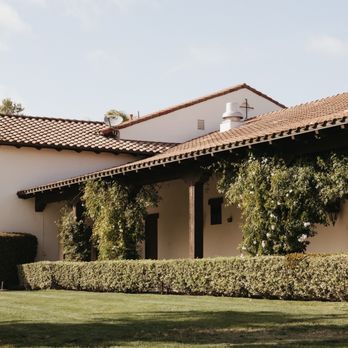Fallbrook Estate by Wedgewood Weddings - Venues & Event Spaces Near Me - Fallbrook, California
