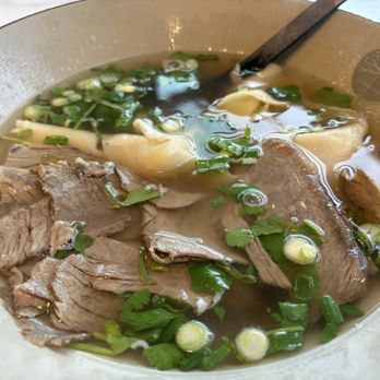 X Noodles & Dumplings - Lanzhou Hand Pull Beef Noodle Soup - Noodles Near Me - Portland, Oregon X Noodles & Dumplings - Lanzhou Hand Pull Beef Noodle Soup - Noodles Near Me - Portland, Oregon