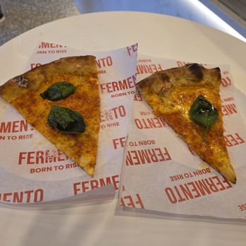 Fermento Pizza - Upside-down vodka slice - Pizza Near Me - New York, New York Fermento Pizza - Upside-down vodka slice - Pizza Near Me - New York, New York