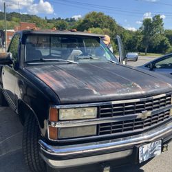 Maaco Auto Body Shop & Painting