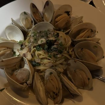 Pier 131 Kitchen + Bar - New American Near Me - Shelton, Connecticut Pier 131 Kitchen + Bar - New American Near Me - Shelton, Connecticut