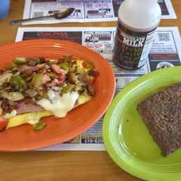 Farmer's omelet and scrapple...yum!! Farmer's omelet and scrapple...yum!!