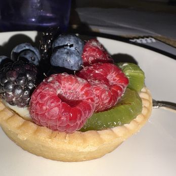 Noe Valley Bakery - Fruit tart - Bakeries Near Me - San Francisco, California Noe Valley Bakery - Fruit tart - Bakeries Near Me - San Francisco, California