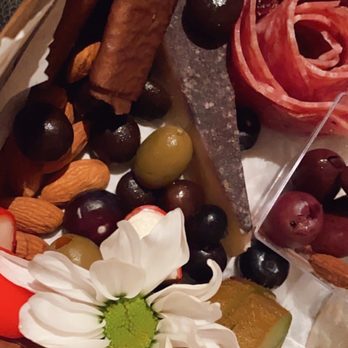 V&G Charcuterie - All the details - Caterers Near Me V&G Charcuterie - All the details - Caterers Near Me