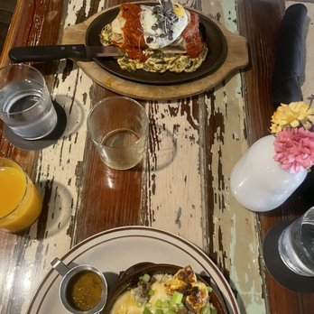 Common Restaurant  - breakfast burrito - Cocktail Bars Near Me - Savannah, Georgia