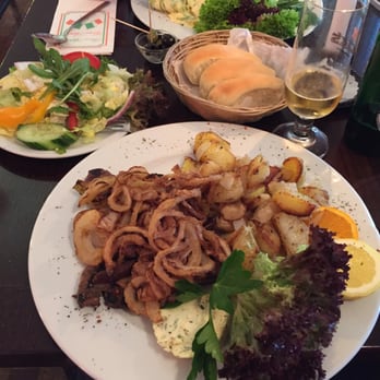 Al Mondo - Gegrillte Kalbsleber mit Röstzwiebeln - Italian Near Me - Berlin, BE