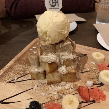 OH Dessert Cafe - Tiramisu pyramid - Desserts Near Me - San Francisco, California OH Dessert Cafe - Tiramisu pyramid - Desserts Near Me - San Francisco, California