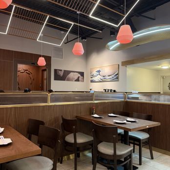 Sushi Island - Seating area - Japanese Near Me - Winter Park, Florida Sushi Island - Seating area - Japanese Near Me - Winter Park, Florida