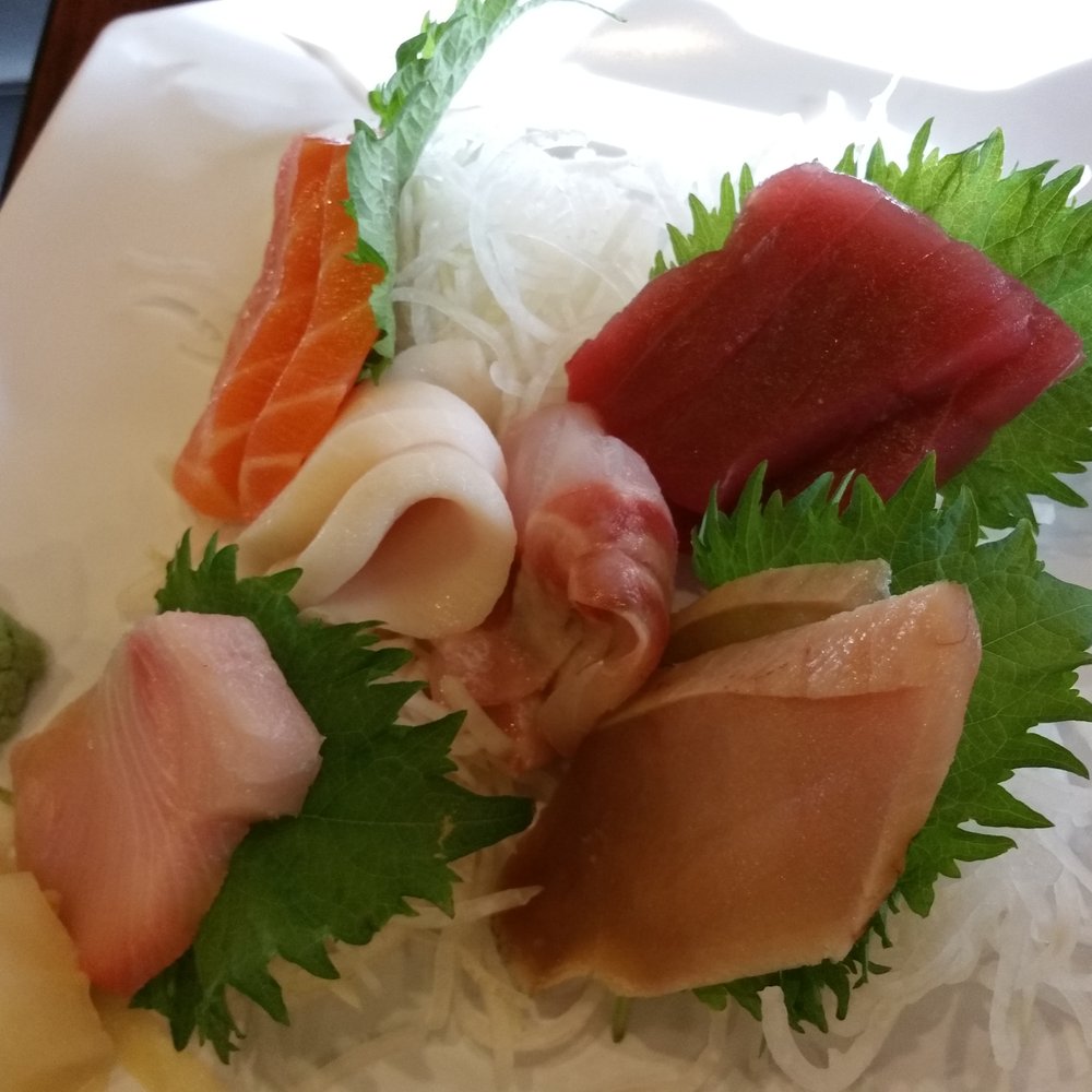 Kai Sushi - South Loop - Sashimi Platter - Sushi Bars Near Me - Chicago, Illinois Kai Sushi - South Loop - Sashimi Platter - Sushi Bars Near Me - Chicago, Illinois