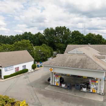 Shell - Fuel up at Shell located at 11440 W Huguenot Rd, Midlothian, VA! - Gas Stations Near Me - Midlothian, Virginia Shell - Fuel up at Shell located at 11440 W Huguenot Rd, Midlothian, VA! - Gas Stations Near Me - Midlothian, Virginia