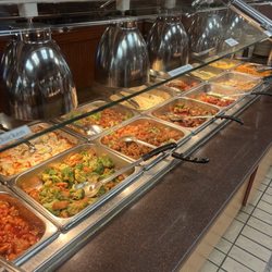 Paradise Buffet - Food bar with various Chinese, American, other entrees