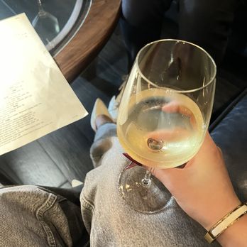 Unwine'd SF - Happy hour - Wine Bars Near Me - San Francisco, California Unwine'd SF - Happy hour - Wine Bars Near Me - San Francisco, California