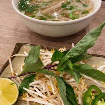 Pho So 1 - Absolutely delicious chicken Pho and tripe - Vietnamese Near Me - Granada Hills, California