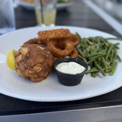 The Lighthouse Restaurant & Dock Bar - Fried "Angry Style" Crab Cake