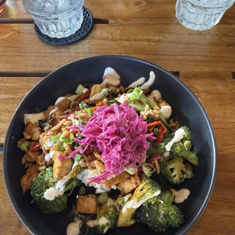 Scotty Browns - The Dragon Bowl - Burgers Near Me - Koloa, Hawaii