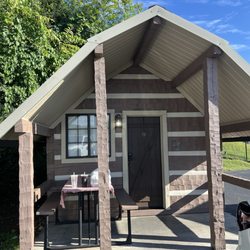Riveredge Rv Park - Camping cabin