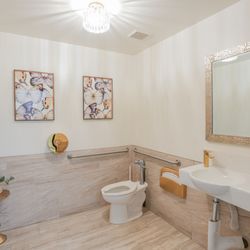 Monarch Beauty Academy