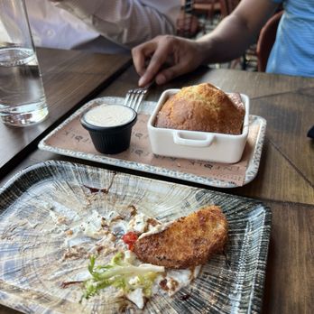 Kinfolk Southern Kitchen - Fried Green Tomatoes (only 4 half slices) and cornbread - Southern Near Me - Washington, DC, District of Columbia Kinfolk Southern Kitchen - Fried Green Tomatoes (only 4 half slices) and cornbread - Southern Near Me - Washington, DC, District of Columbia