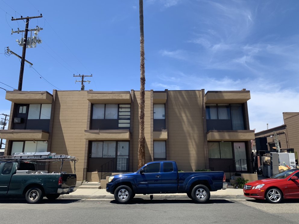 VINA DISTRIBUTING Updated September 2024 635 S Raymond Ave