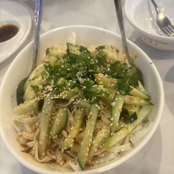 T Dumplings House - Spicy Cold noodles - Chinese Near Me - Lynnwood, Washington