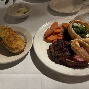 Charcoal House - Steakhouses Near Me - Saint Louis, Missouri
