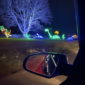 Lights on the Lake - Local Flavor Near Me - Liverpool, New York Lights on the Lake - Local Flavor Near Me - Liverpool, New York