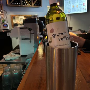 Aki Japanese Fusion - Perfect wine! - Sushi Bars Near Me - Freeport, Maine Aki Japanese Fusion - Perfect wine! - Sushi Bars Near Me - Freeport, Maine