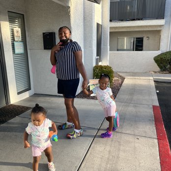 Little Hearts Learning Academy - Easy smooth morning drop offs - Preschools Near Me - Las Vegas, Nevada Little Hearts Learning Academy - Easy smooth morning drop offs - Preschools Near Me - Las Vegas, Nevada