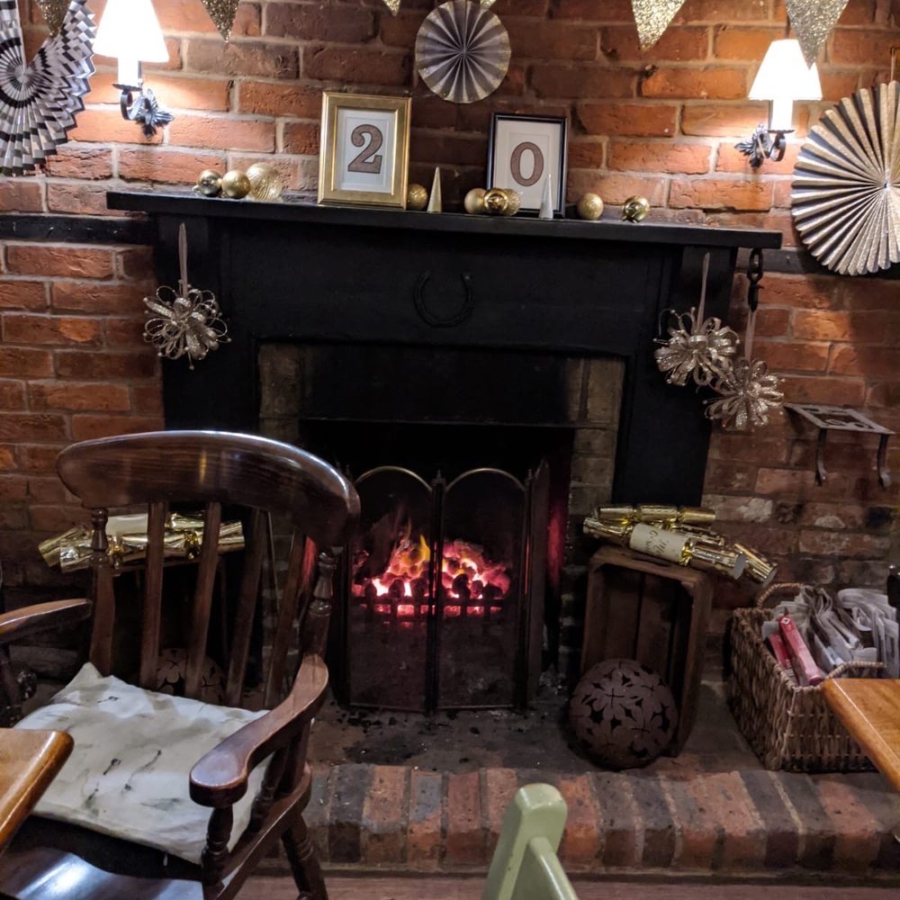 The Swan - Place - Pubs Near Me - Pewsey, WIL