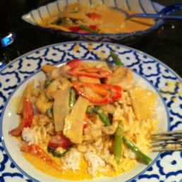 Chicken with red curry Chicken with red curry