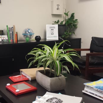 Just Smogs - Waiting room - Smog Check Stations Near Me - Huntington Beach, California Just Smogs - Waiting room - Smog Check Stations Near Me - Huntington Beach, California