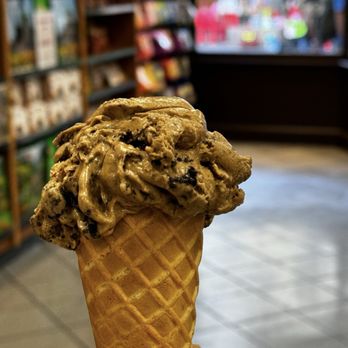 Oh Gelato - Coffee macchiato cookie - Ice Cream & Frozen Yogurt Near Me - Victoria, British Columbia Oh Gelato - Coffee macchiato cookie - Ice Cream & Frozen Yogurt Near Me - Victoria, British Columbia