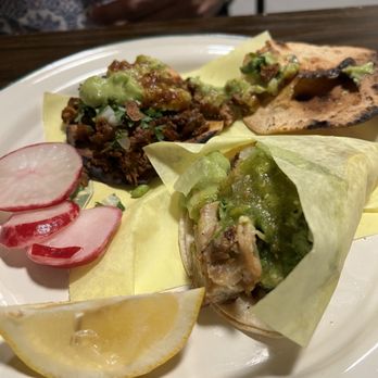 Zingo Tacos - Pastor mulita and carnitas taco - Mexican Near Me - Los Angeles, California Zingo Tacos - Pastor mulita and carnitas taco - Mexican Near Me - Los Angeles, California