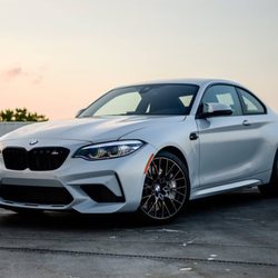 Waxed Detailing Services - BMW M2