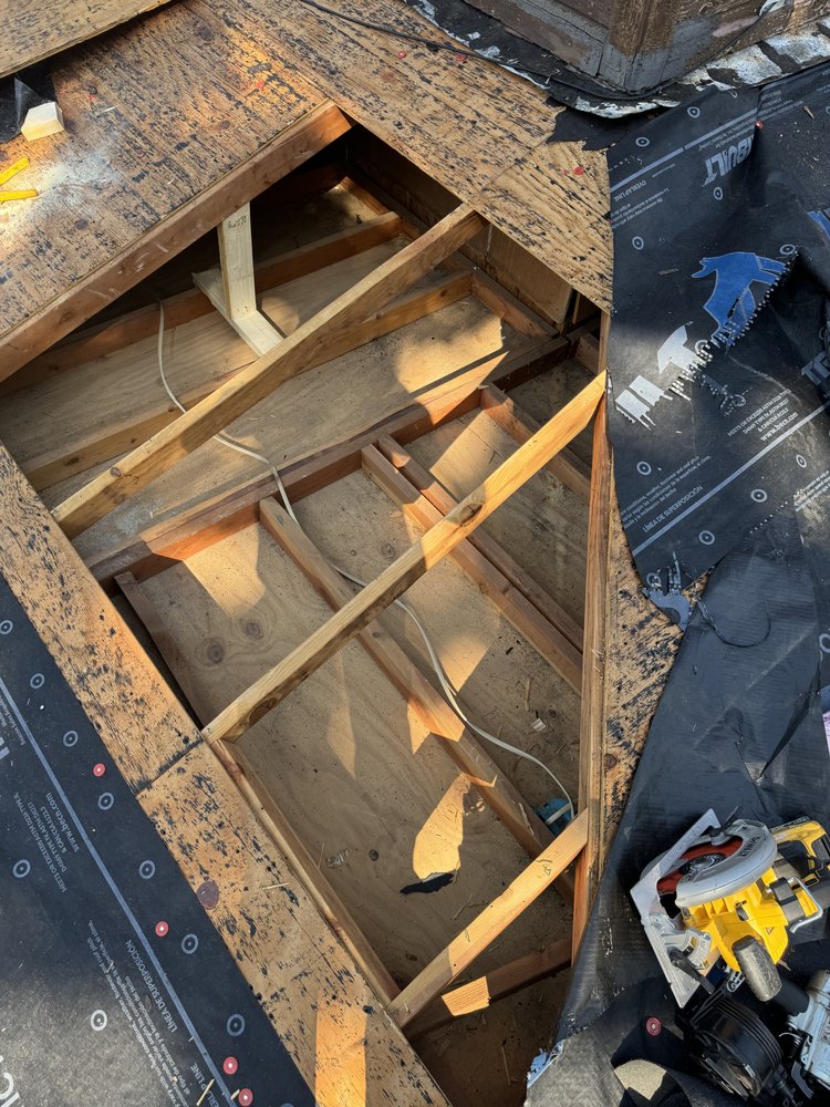 Slide of Rugged Roofing