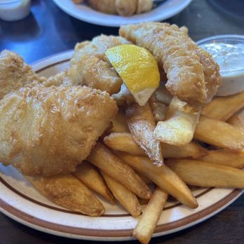 Barbara's Fishtrap - Fish and chips. Tender and flaky! Delicious. - Seafood Near Me - Half Moon Bay, California