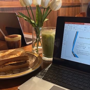 Loop Espresso Club - Coffee & Tea Near Me - Los Angeles, California