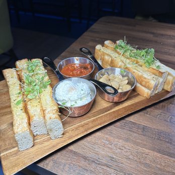 The Loaded Spoon - GTO - Cocktail Bars Near Me - Freehold, New Jersey