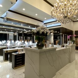 M. Vince' Nail Spa