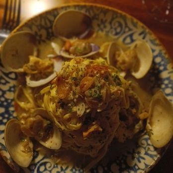 Madrina - Linguine with clam sauce - Italian Near Me - Webster Groves, Missouri Madrina - Linguine with clam sauce - Italian Near Me - Webster Groves, Missouri