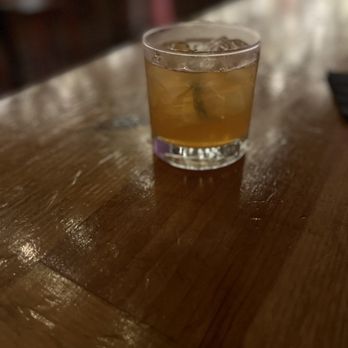 Batch Local Kitchen - Gin Cocktail from a tap! - Cocktail Bars Near Me - West Palm Beach, Florida Batch Local Kitchen - Gin Cocktail from a tap! - Cocktail Bars Near Me - West Palm Beach, Florida