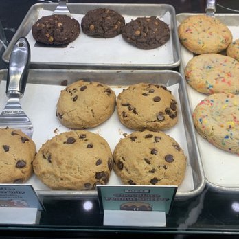 Chip City - Fresh Warm Cookies !! - Bakeries Near Me - Brooklyn, New York