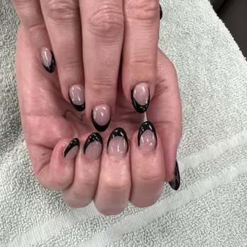 The Nails Center - Nails by Lien! She is amazing - Nail Salons Near Me - Simi Valley, California The Nails Center - Nails by Lien! She is amazing - Nail Salons Near Me - Simi Valley, California