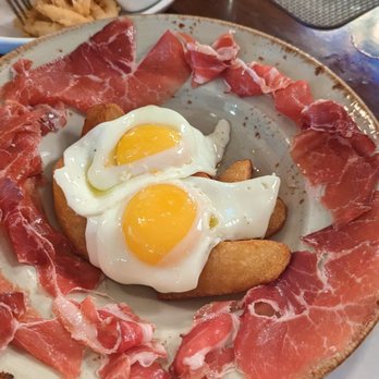 Estación Central - Tapas Bars Near Me - Miami, Florida