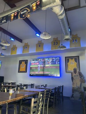 King of Wings by null