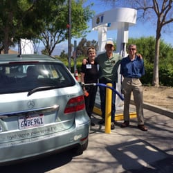 South Coast Air Quality Management District - New hydrogen fueling station dedication event! Great job everybody! :)
