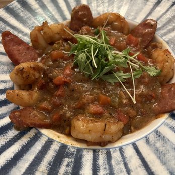 Spurrier's Gridiron Grille - Shrimp and grits - American Near Me - Gainesville, Florida Spurrier's Gridiron Grille - Shrimp and grits - American Near Me - Gainesville, Florida