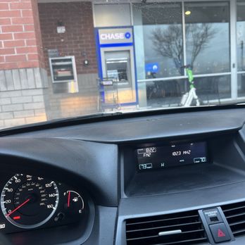 Chase Bank - 0axr3777 04212026 11192025 102325 - Banks & Credit Unions Near Me - Portland, Oregon Chase Bank - 0axr3777 04212026 11192025 102325 - Banks & Credit Unions Near Me - Portland, Oregon