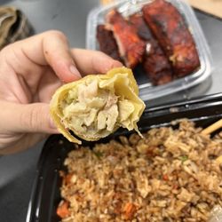 Yummy Chinese Restaurant - Egg roll