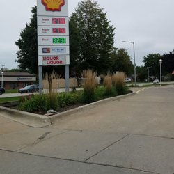 Shell - 2.79 price today less .10 cash in Kroger points = 2.69. Top off Escape tank for ride home